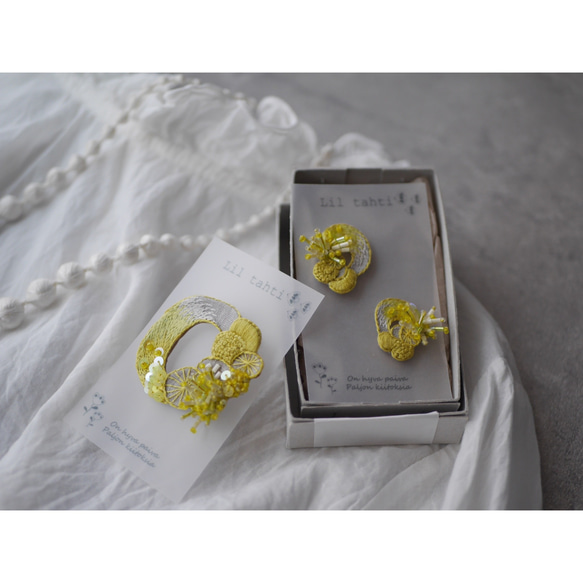 linen mimosa刺繍ブローチ【受注制作】 5枚目の画像