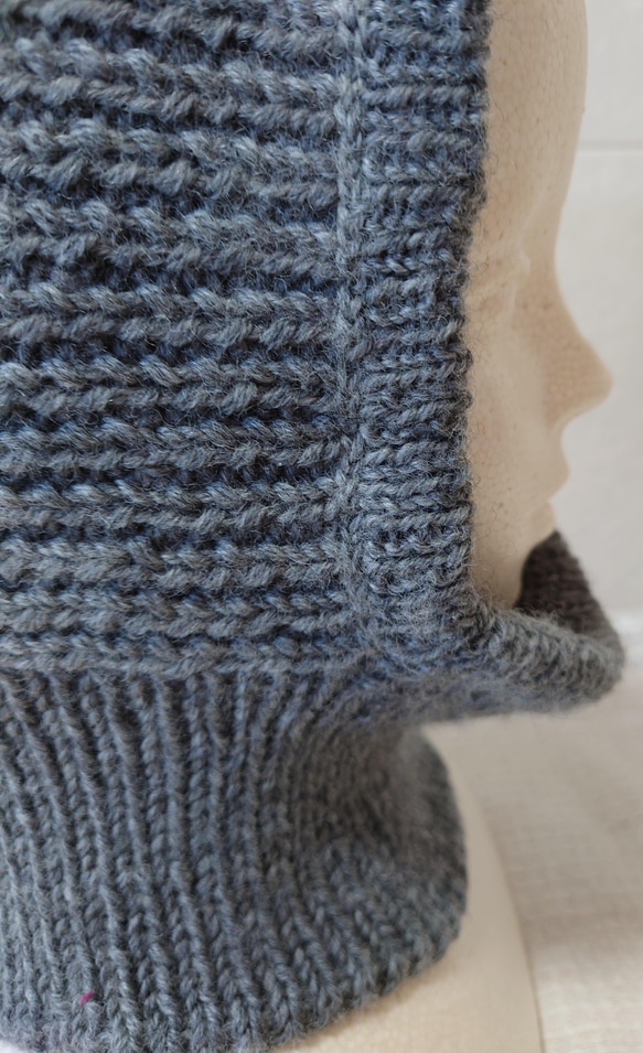 【即納】バラクラバフード付きネックウォーマウール１００％リブ編み多めの手編み帽子スノーボードスキー 3枚目の画像
