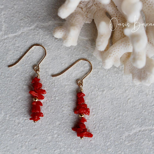 美品 日本産地赤珊瑚 k14wg フック式ピアス アクセサリー