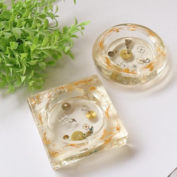 【希少】蠍(さそり)ヴィンテージ レジン 灰皿/小物入れ 希少】蠍(さそり)ヴィンテージ レジン 灰皿/小物入れ それぞれに