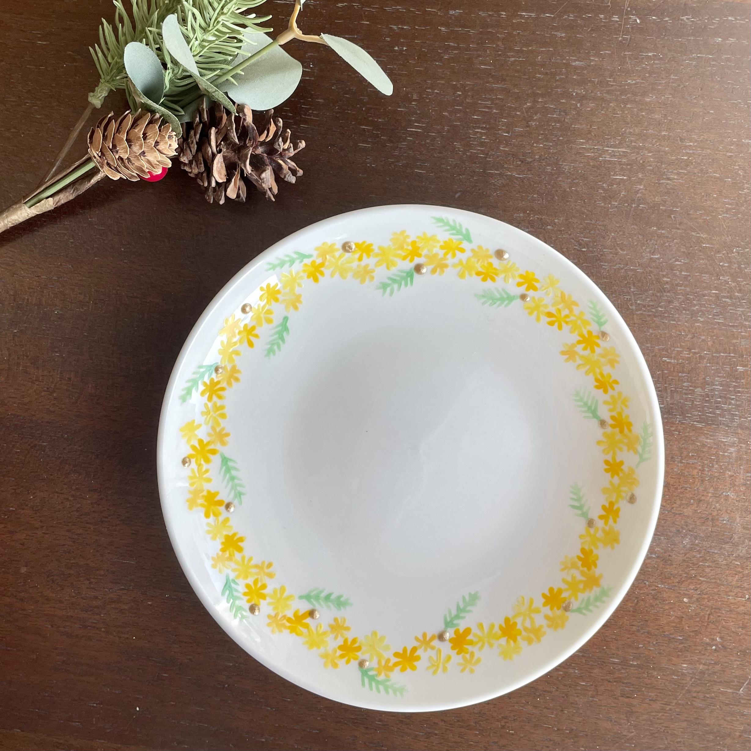陶器 皿 ミモザ ハンドペイント 磁器 手描き 絵付け丸皿 16.5