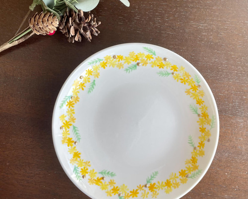 陶器 皿 ミモザ ハンドペイント 磁器 手描き 絵付け丸皿 16.5