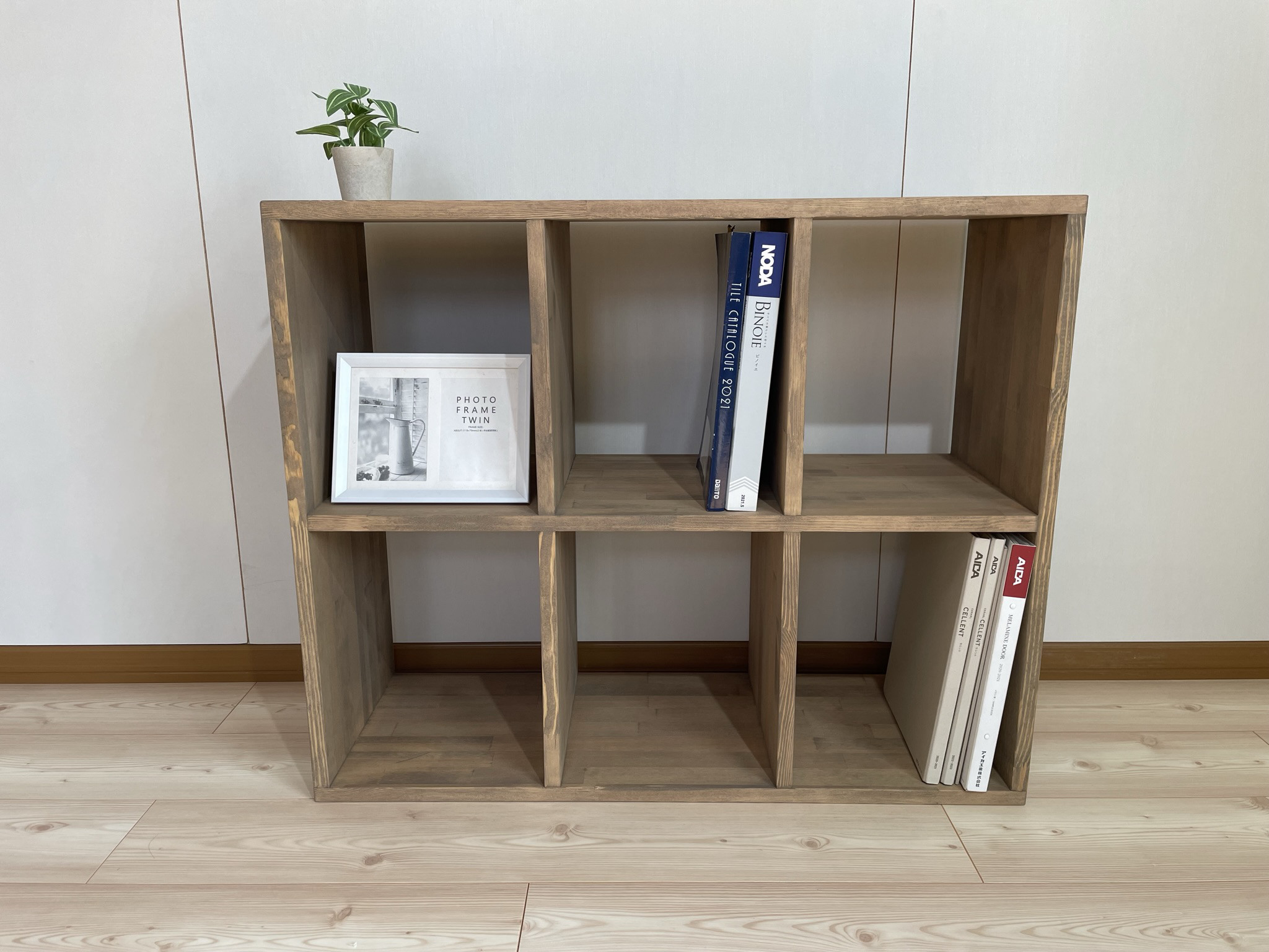 【サイズオーダー可】木のぬくもり感じるブックシェルフ・6ﾏｽ・ﾄﾞﾘﾌﾄｳｯﾄﾞ 14,800円