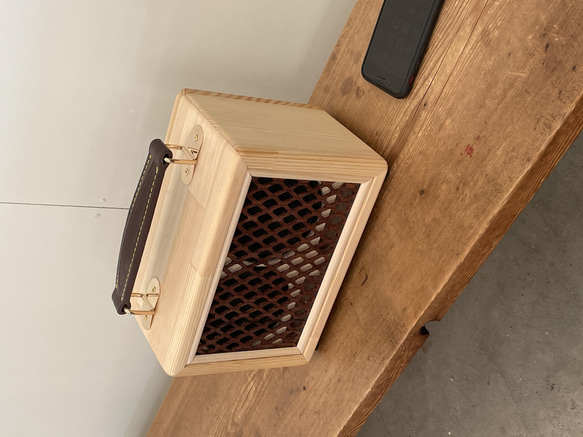 木製ポータブルBluetooth Speaker【ギターアンプ style】 4枚目の画像
