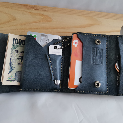 国産高級ロロマレザー 鍵も入る三つ折り財布 総手縫い コンパクト☆革  