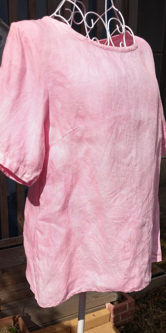 春の新作　伝統の紅花染　ヘンプ１００％布帛のTシャツ　レディース　L サイズ 5枚目の画像