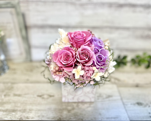 プリンセスピンク&スイートライラック 可愛らしいアレンジ