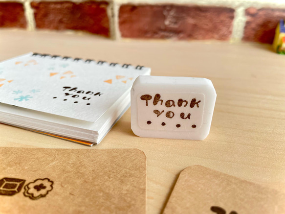 手書き文字がクセになる Thankyou・・・ 消しゴムはんこ(N73