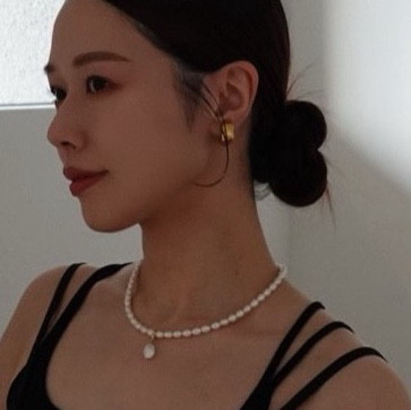 珍珠橢圓鏈五向項鍊（低致敏性） 第2張的照片