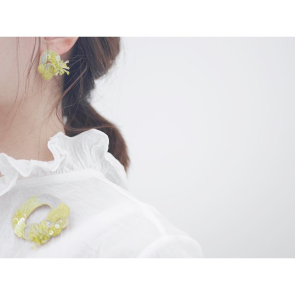 linen mimosa刺繍ピアス/イヤリング【受注制作】 5枚目の画像