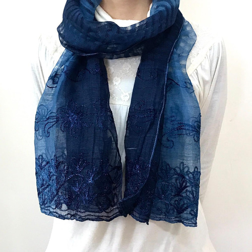 藍染 リネンストール グラデーション モダン 藍色 染め布 藍染 リネンストール グラデーション モダン 藍色 染め布 小物