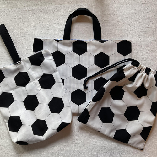 送料無料 サッカーボール柄 入学3点セット レッスンバッグ・シューズ 