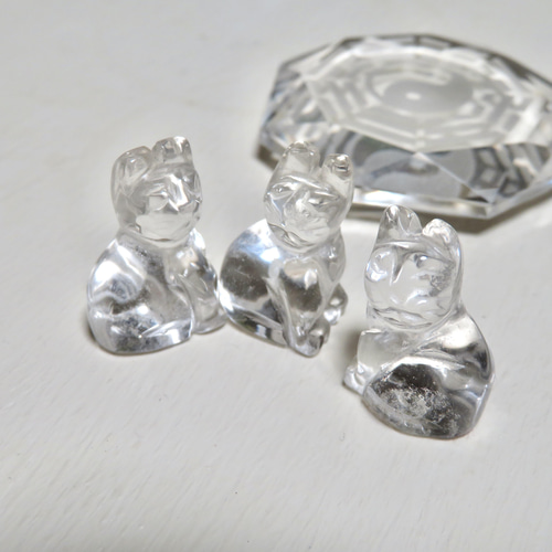 専用です♡新作　水晶猫招きブレス Amazon.co.jp: 招き猫 水晶 風水 クリスタル 猫 ミニチュア