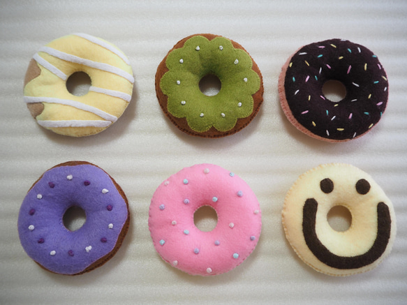 R-78 フェルトドーナツ セット おもちゃ・人形 rairakku 通販 13310480