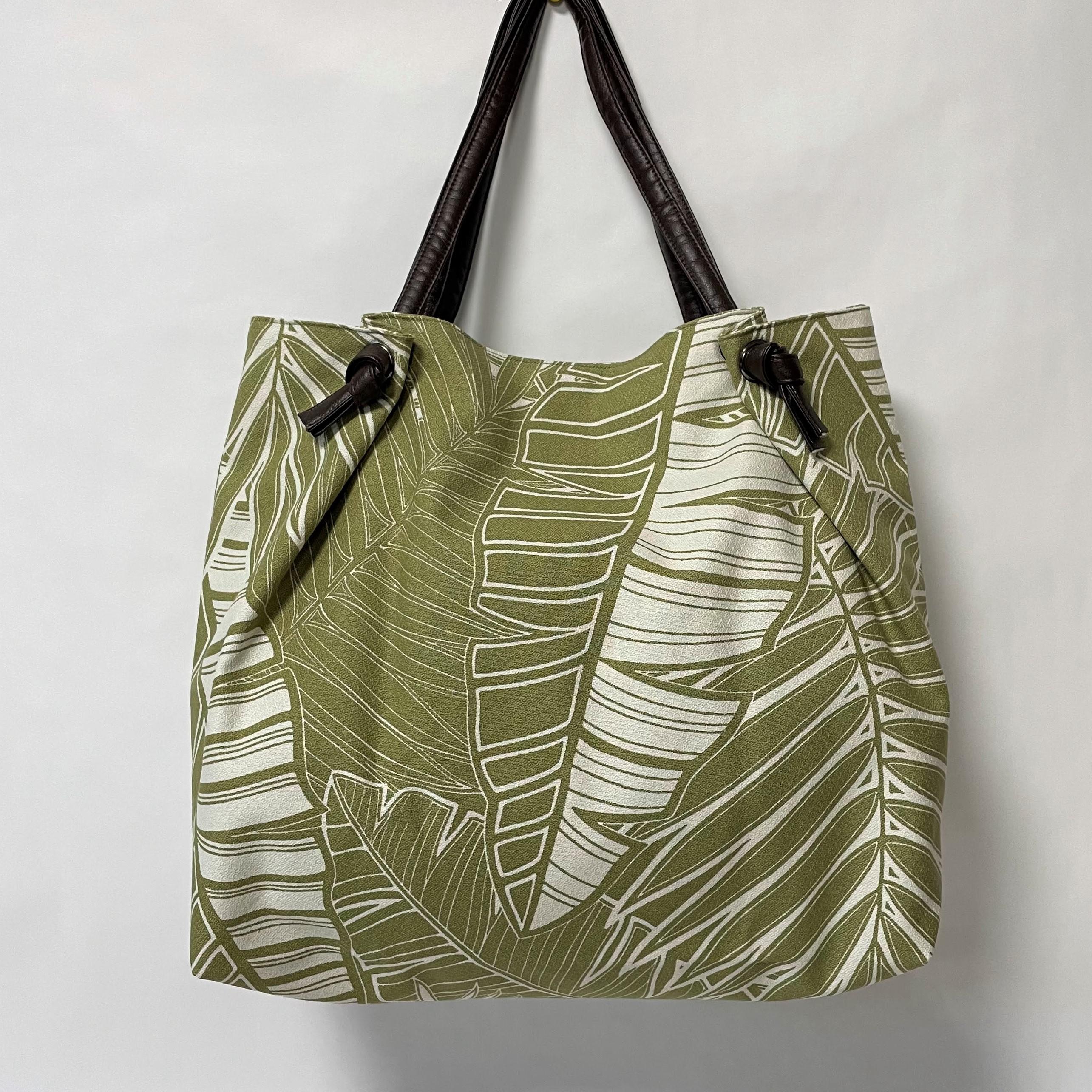 TOTE BAG ～プチ旅行などにも最適　軽いのに大容量なデイリーバック～