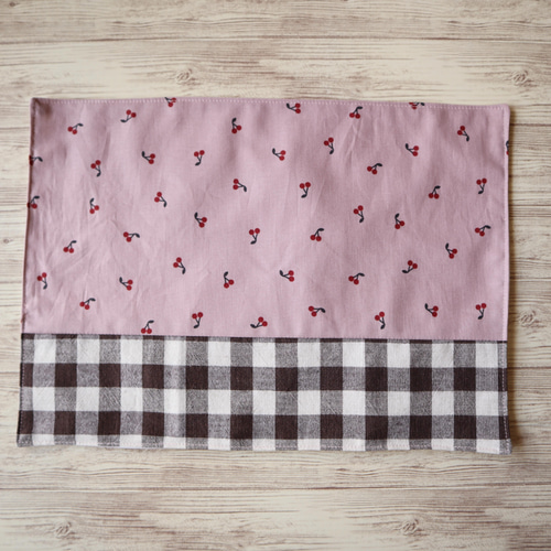 お弁当3点セット（さくらんぼ・チェック）お弁当袋・コップ袋