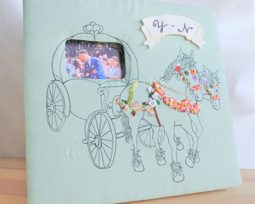 馬車刺繍のフォトフレーム ｰボタニカルｰ フォトフレーム・写真立て