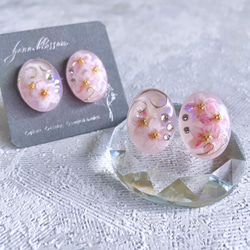 glass oval cherry blossoms Earrings 11枚目の画像