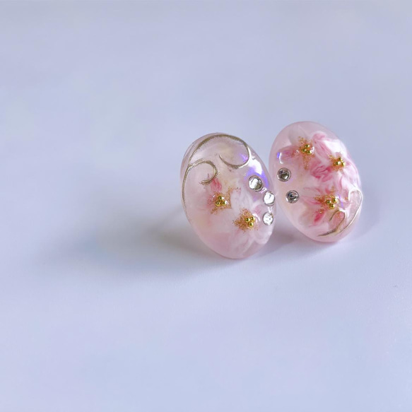 glass oval cherry blossoms Earrings 9枚目の画像