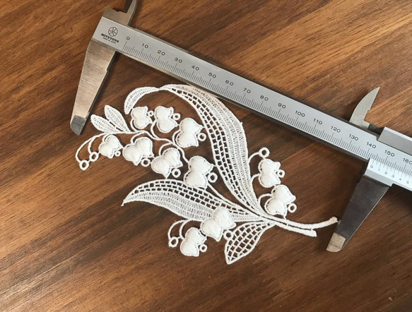 再販 ◇ ラスト ◇ 1枚 ◇ すずらん柄 B ◇ モチーフレース ◇ 日本製 ◇ M-lace-No,095 2枚目の画像