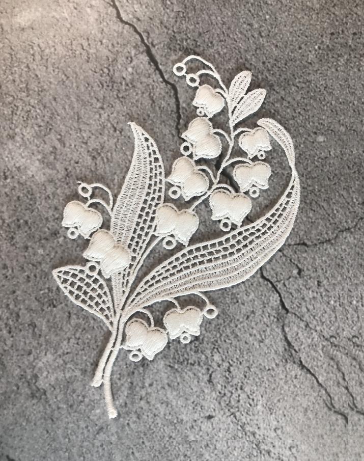 ミュベール　キュロット　すずらん柄レース