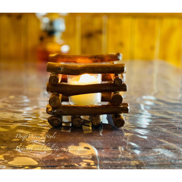 流木インテリア 流木を組み合わせたシンプルなキャンドルホルダー 癒し アロマ 間接照明 キャンプ キャンドル付 N7 1枚目の画像