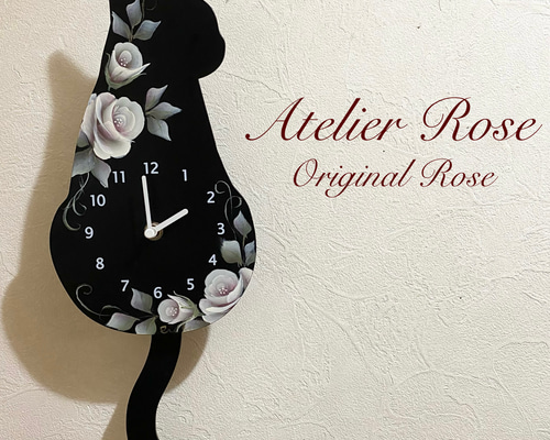♡しっぽが揺れる！手描きの薔薇 可愛い猫の振り子時計#ブラック