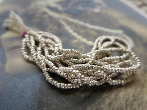 *♥*Antique Metal Seed Beads Twisted Silver 6strand*♥* 1枚目の画像