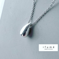 【ifumé】つけっぱなしOK！金属アレルギー対応　サージカルステンレスのドロップネックレス 2枚目の画像