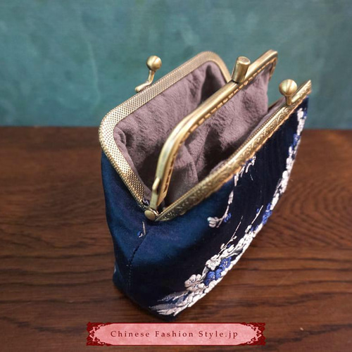 オシャレで手作りのシルク製クラッチバッグ、パーティーバッグ