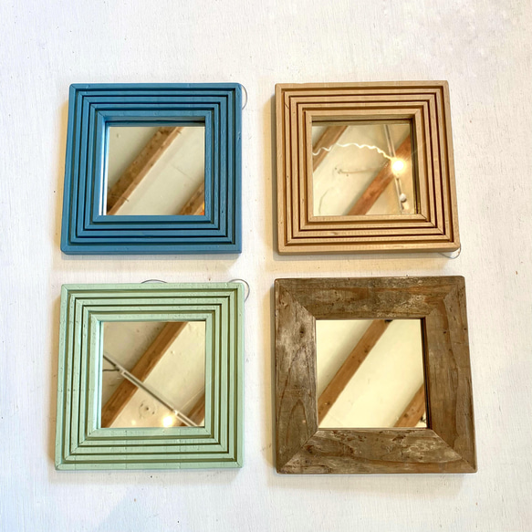 ミラー『Line Mini Mirror』ペールグリーン 8枚目の画像