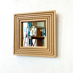米色鏡子“Line Mini Mirror” 第3張的照片