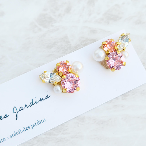 ✞『1粒ビジューピアス』ビジュー すれちがう 春 桜 