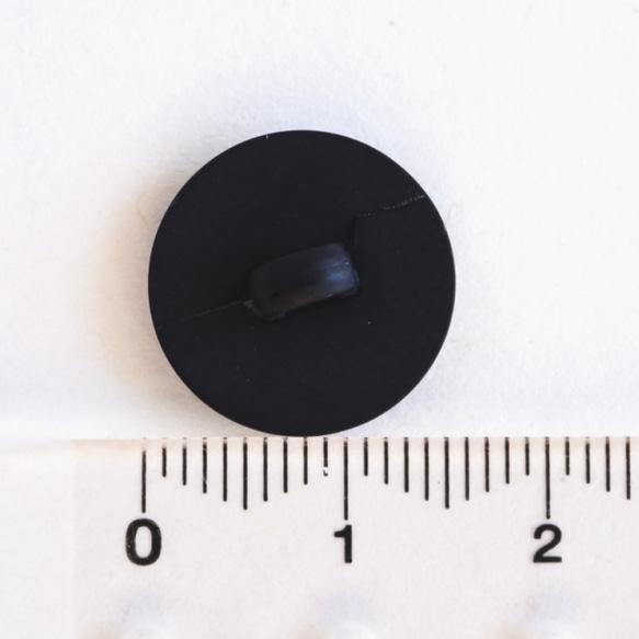 (2個) 15mm フランス製 ジャポニズム ボタン ＊ 黒 和風 花 5枚目の画像