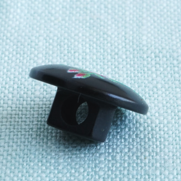 (2個) 15mm フランス製 ジャポニズム ボタン ＊ 黒 和風 花 4枚目の画像