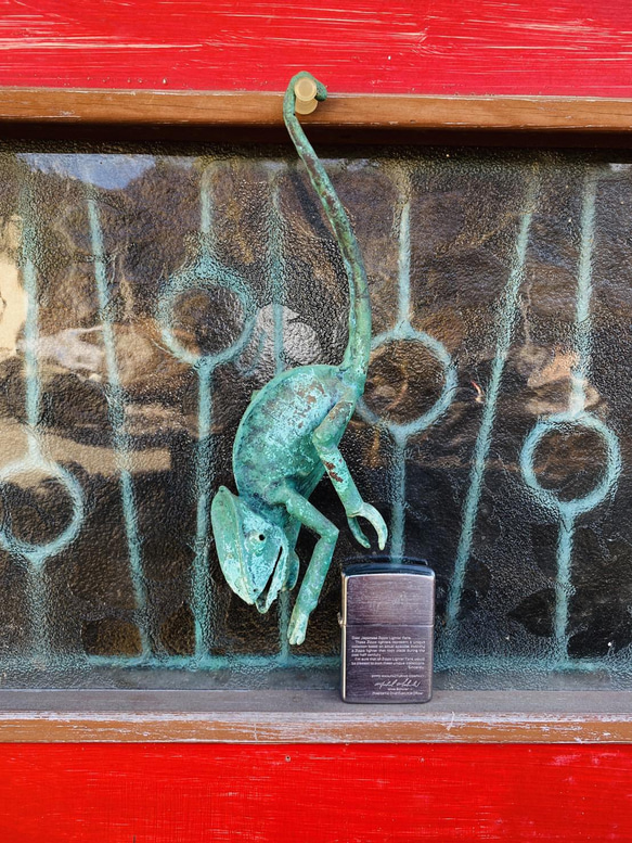 [銅板造形作品]グリーンカメレオン　Green Chameleon Made of Copper 6枚目の画像