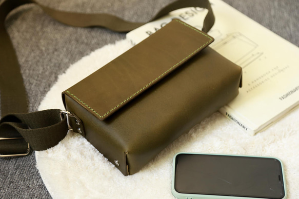 新品上市！男士輕量平單肩包。父親節完美禮物之選。 第3張的照片