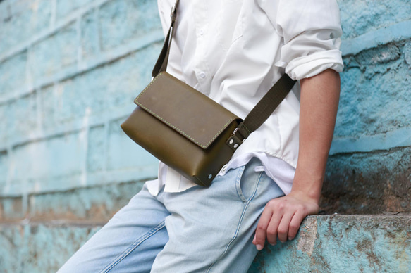 新品上市！男士輕量平單肩包。父親節完美禮物之選。 第1張的照片