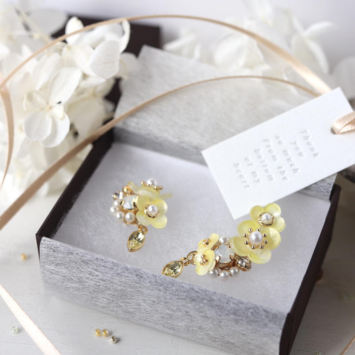 菜の花ときらめくbijouのピアス／イヤリング（右耳）+イヤーカフ（左耳