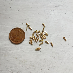 アメリカ製 真鍮製 メタルビーズ ゴールド ツイスト 6×1.2mm (30個) 8枚目の画像