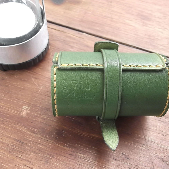 ヌメ革のドラム型キャンドルケース　茶緑 4枚目の画像