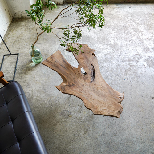 神代杉の一枚板 ローテーブル① ローテーブル・リビングテーブル 徳田