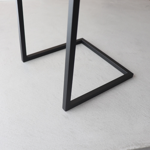 サイドテーブル w250㎜×D250㎜×H528㎜ モールテックス MORTEX