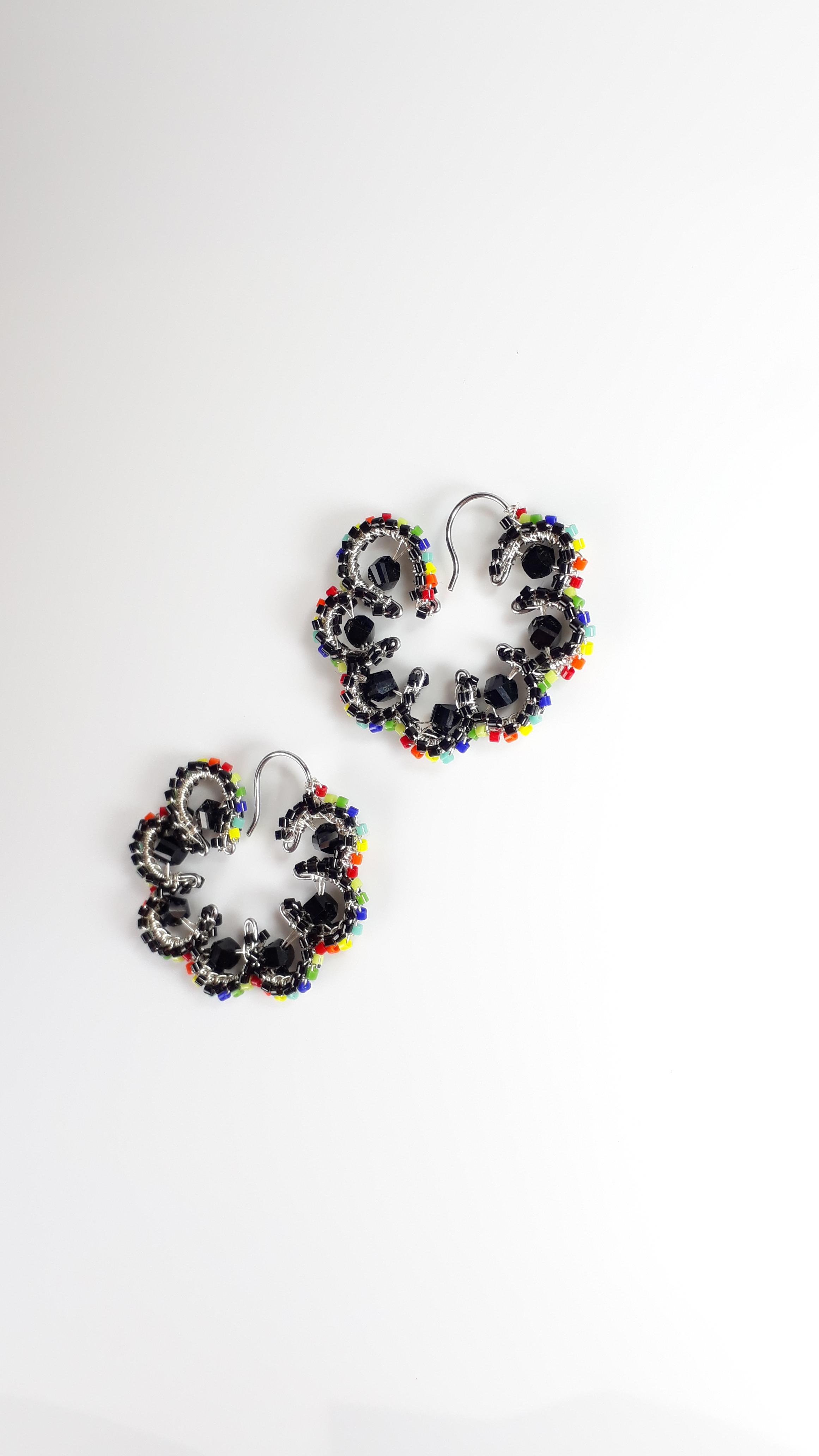 カラフルなビーズのイヤリングアクセサリー / 3.50 cm