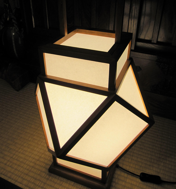 インテリア照明　やっこさん　B8J-3　立方８面体+四角柱　インテリアライト 9枚目の画像