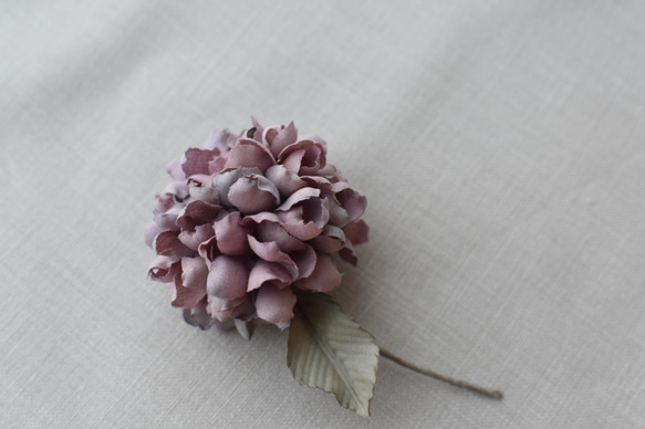 【布花】繡球胸花（古色紫）/獨一無二 第6張的照片