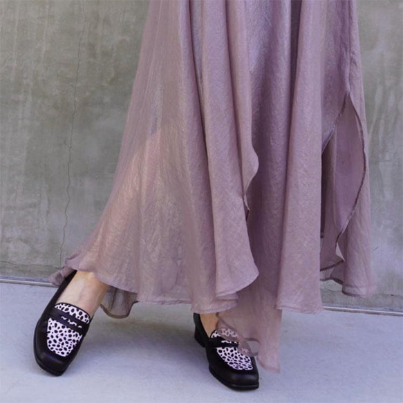 ★白チーター柄×ブラックのコンビローファー★　21.5㎝～25.5㎝　日本製　本革 z553c 