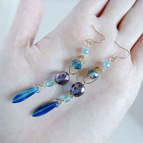 送料無料＊再販⑤☆チェコビーズとオーバルフープのお洒落ロングピアス  