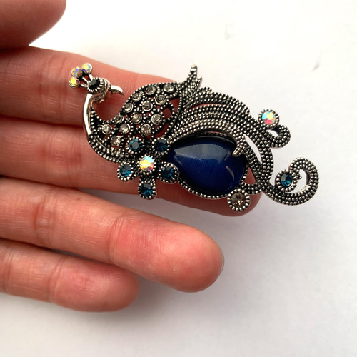 アンティーク帯留め値下げしました。 帯留め アンティーク調 御所車・桜・楓柄など | 着物通販店 枠