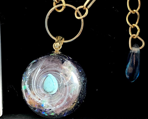ペンダント［渦玉］宇宙レジン・限定品 ネックレス・ペンダント